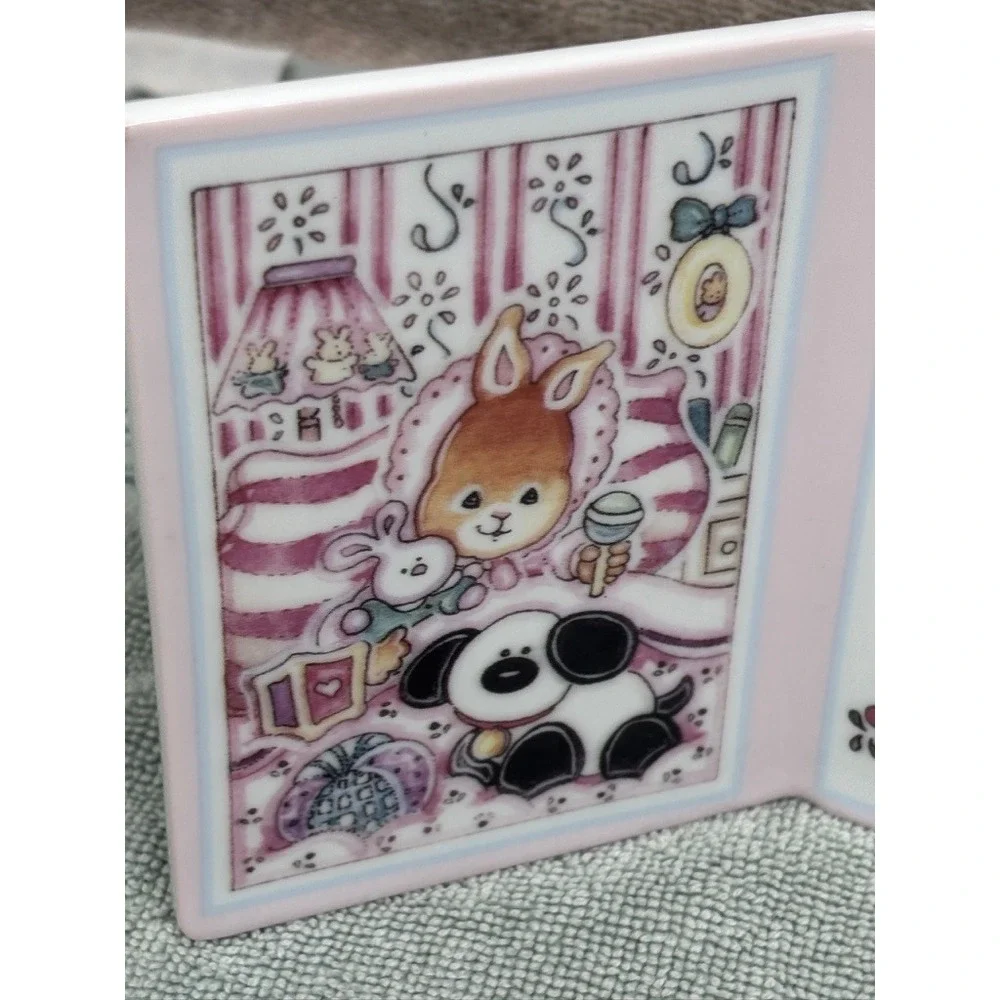 Vintage 1993 Roman Inc Ceramic Folding Picture Frame Bunny‎ Panda Nursery Pink